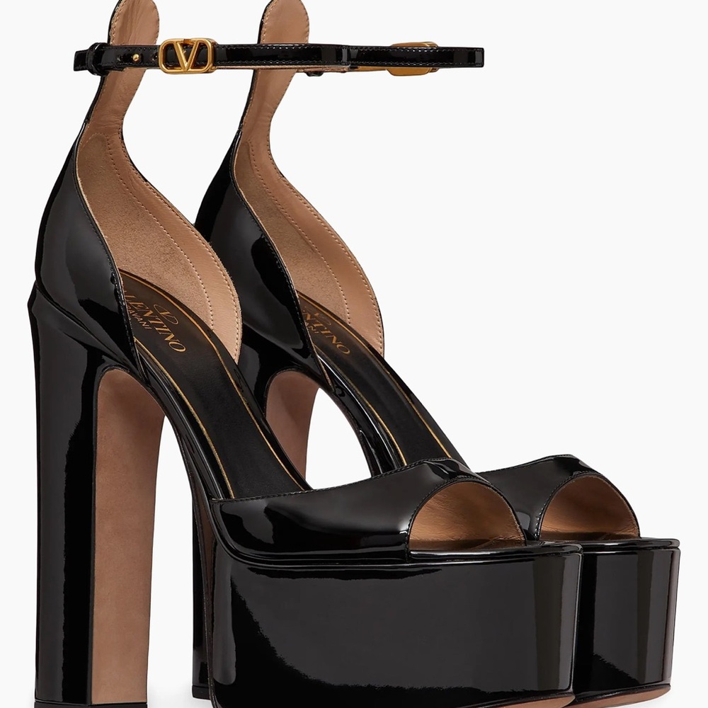 Valentino Rockstud Grainy Leather 100MM Ankle Strap Pump Sz 40